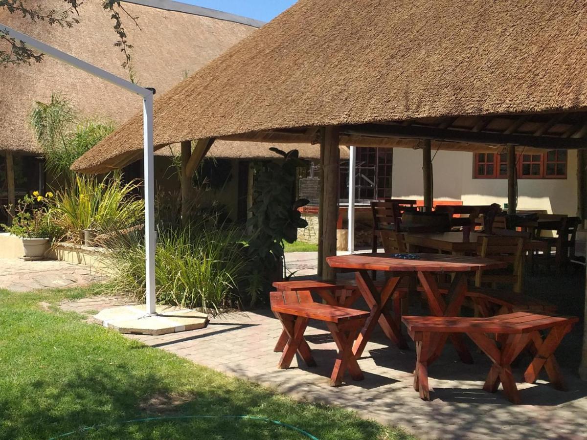 Hotel Uitkyk Guest Farm Usakos Exterior foto